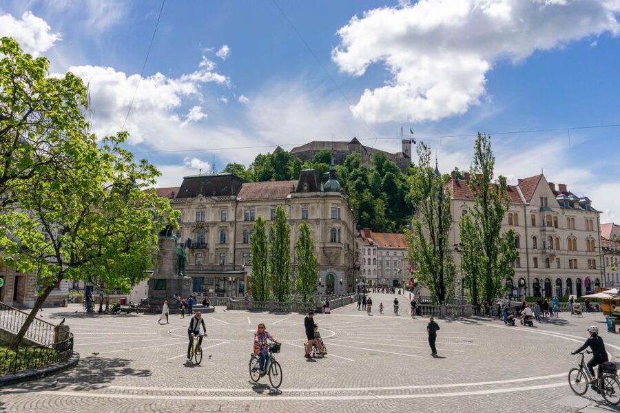 Best of Ljubljana: Private tour with Ljubljana born guide - Evening timing makes the tour easier to fit in