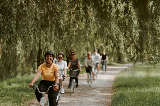 Bike Tour Ljubljana - Starting at Petkovškovo nabrežje