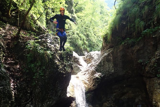 Canyoning Susec with leading local company - since 1989 - Why Sušec Canyon makes a good first canyoning trip