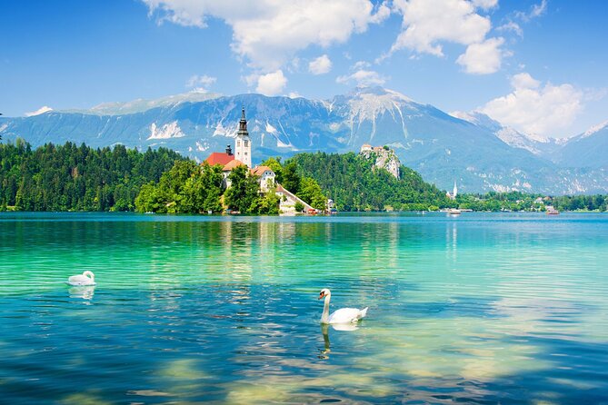 Day Tour to Lake Bled from Ljubljana - Pickup in Ljubljana and the ride to Bled