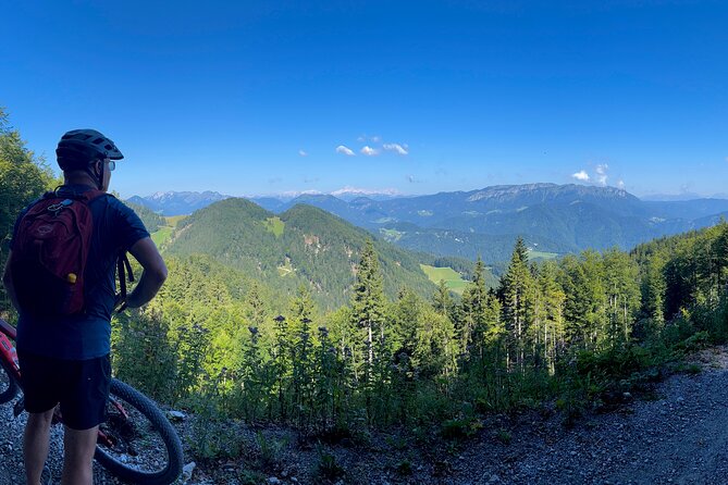 E-bike tour Škofja Loka - The guide, the group, and the personal touches