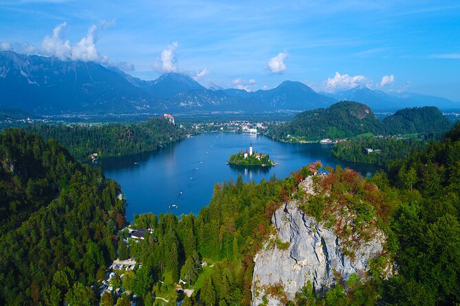 Enjoy the boat ride on Lake Bled and Castle - Bled Castle on the 130-meter cliff