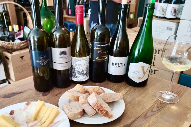 Food and Wine Tasting with a Sommelier - Timing, group size, and practical details