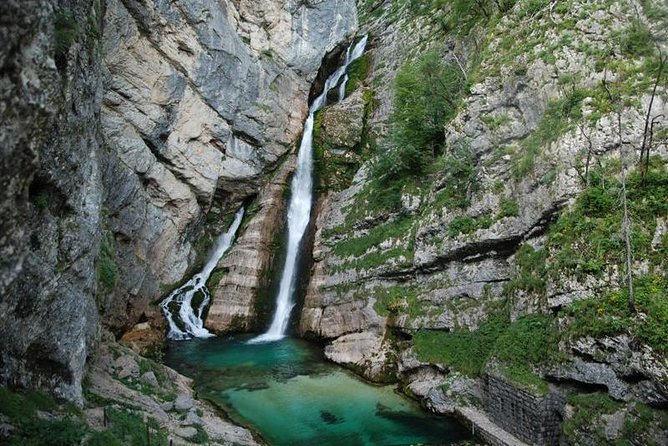 From Ljubljana: Triglav National Park Tour (Private) - What the guide and vehicle add