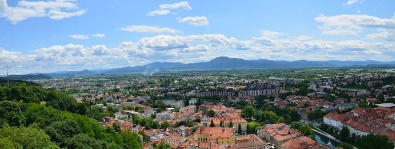 From Trieste: Ljubljana and Lake Bled Full-Day Bus Tour - Leaving Trieste for Slovenia