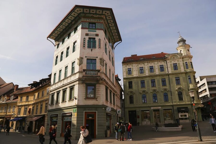 From Zagreb: Ljubljana and Lake Bled Small Group Guided Tour - Bled Castle and the best high view