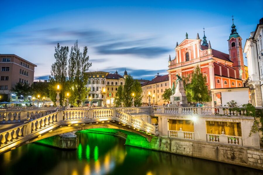 From Zagreb: Postojna Cave, Lake Bled, Ljubljana Day Trip - Ljubljana’s old town and Plečnik’s bridges