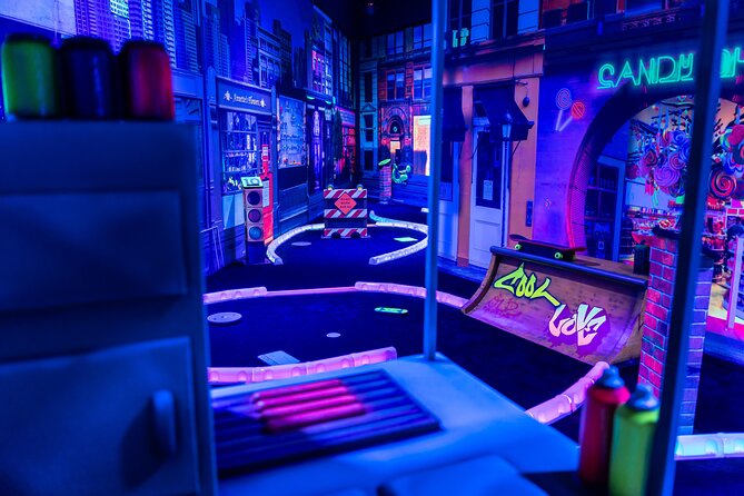 Glow In The Dark Mini Golf Course in Maribor - Fifteen holes with different designs