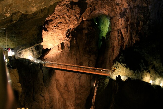 Lipica Stud Farm and Skocjan Caves from Koper - The Lipica admission question