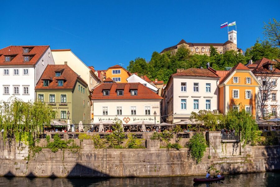 Ljubljana: Guided Walk & Funicular Ride to Ljubljana Castle - Why this is a smart first look at Ljubljana