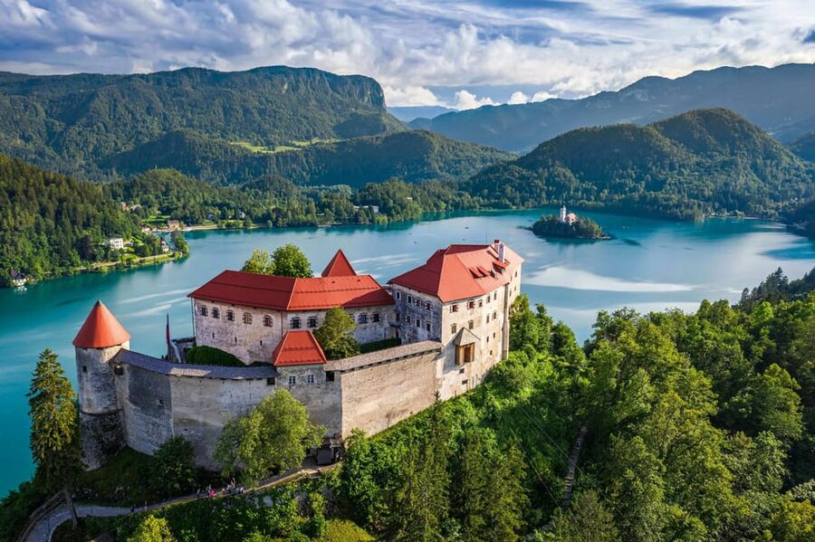 Ljubljana: Lake Bled, Postojna Cave, and Predjama Day Tour - Bled Castle and the best views of the lake