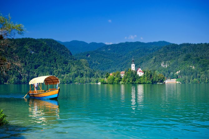 Ljubljana: Lake Bled & Triglav National Park (small group) - What the guide can add to the day