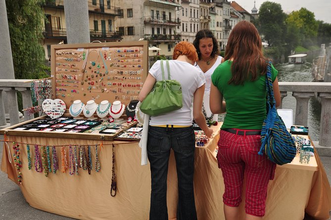 Ljubljana - Personalized Private Tour - Small tastings that add local context