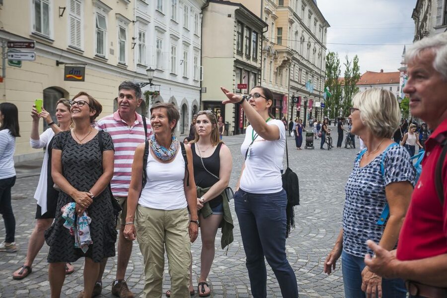 Ljubljana: Slovenian Cuisine Walking Tour with Tastings - Is $106 good value?