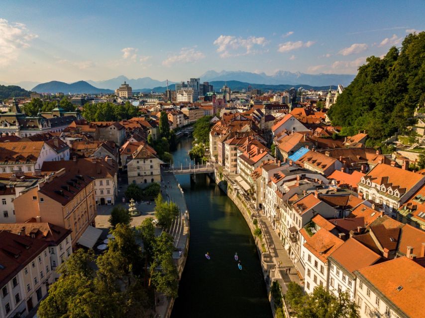 Ljubljana: Stand-Up Paddle Boarding Tour - Local stories between the bridges