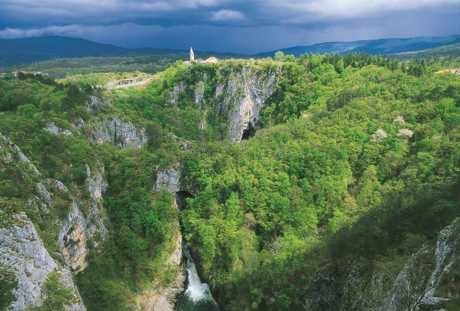 Ljubljana: UNESCO-Listed Škocjan Caves and Piran Day Trip - Is $111 a fair price?