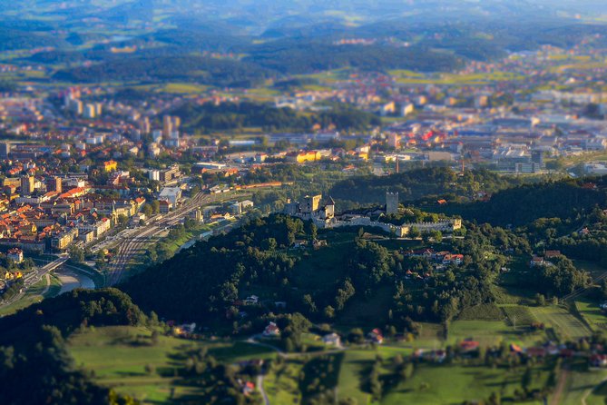 Old Castle of Celje - Reaching the castle and choosing your route