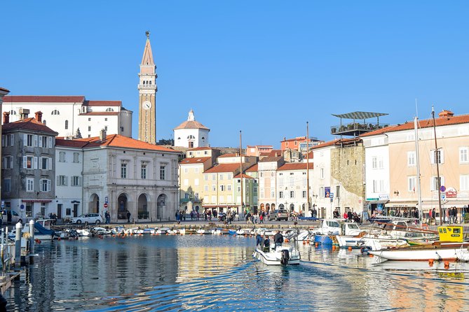 Piran Old Town Walking Tour - Venetian buildings make the short stops worthwhile