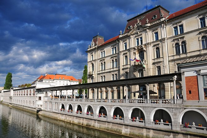 Private Walking Tour of Ljubljana Old Town - Guides who make the difference