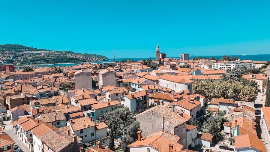 Sip & Step: A Flavorful Walk Through Koper's History - Koper’s island story begins at Muda Gate