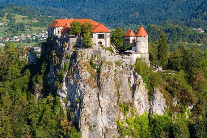 Slovenian highlights - Lake Bled, Postojna Cave & Predjama Castle from Ljubljana - Why this packed Slovenian day works