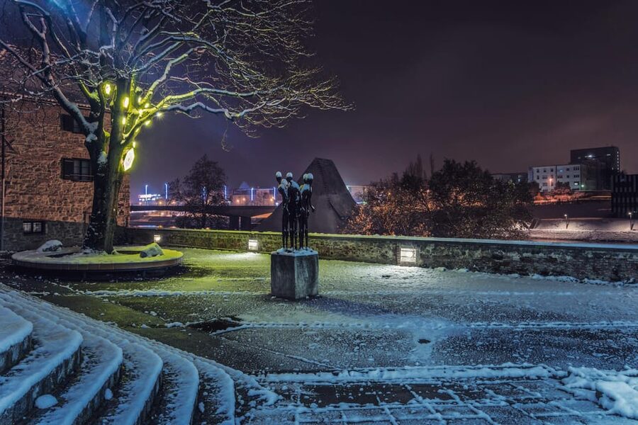 Stories and Tastes of Maribor: City Tour with Wine Tasting - Historic squares and the life of the city