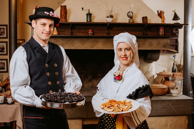 Traditional Slovenian Dinner and Show - Three dances, costumes, and the story behind them
