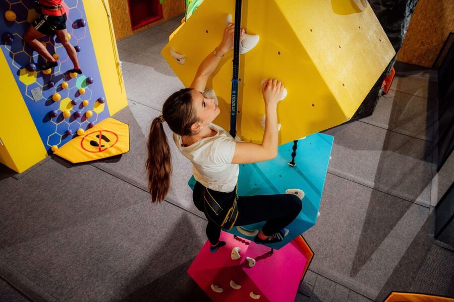 Woop! Fun park with 21 attractions - The parabolic slide and sky tower walk