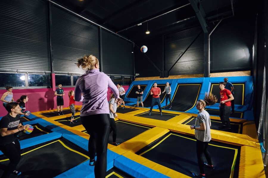 Woop! Fun park with 21 attractions - Location, language, and access