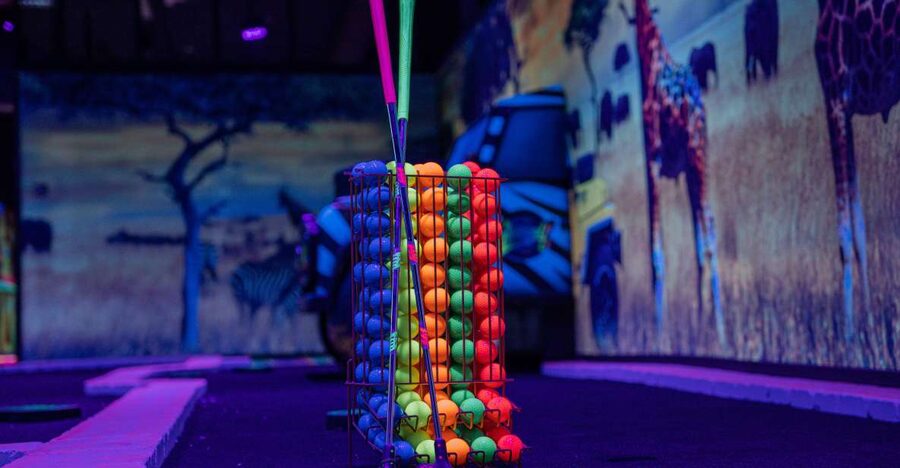 Woop! Glow golf: Ljubljana Btc City - America, the Arab World, Asia, and Africa